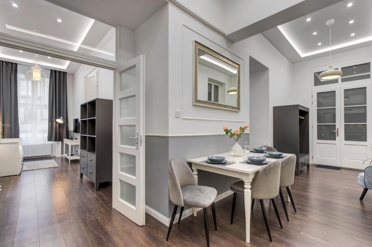 Semmelweis Apartment Budapest Eksteriør bilde